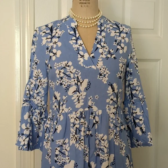Sail to Sable Floral Bell Sleeve Dress Sz. XS - Picture 3 of 8